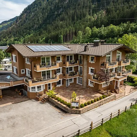 Therese Aparthotel